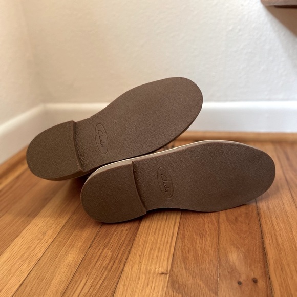 Clarks Chukka - 9 - Picture 4 of 5